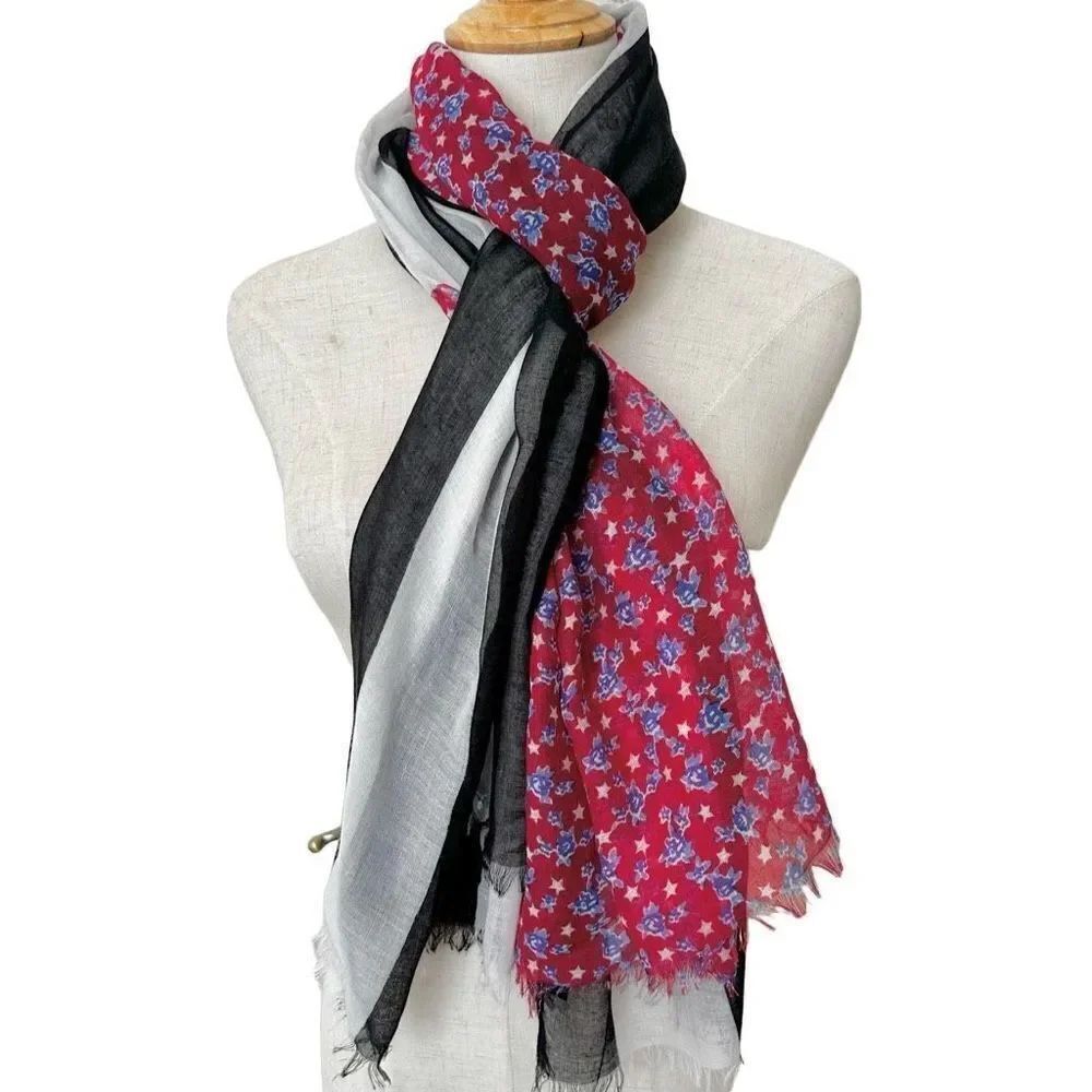 Steve Madden black white and flower flag scarf